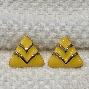 Awesomely Mod Vintage Enamel Pierced Earrings in Sunny Yellow